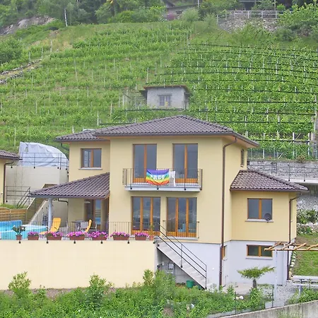 Casa Luna By Holap Sa Cugnasco